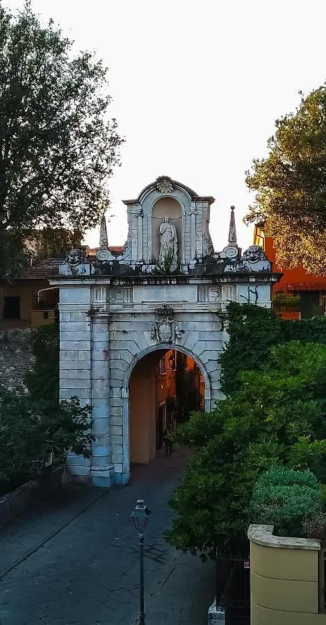 A Casa Di Leda Apartment Sarzana