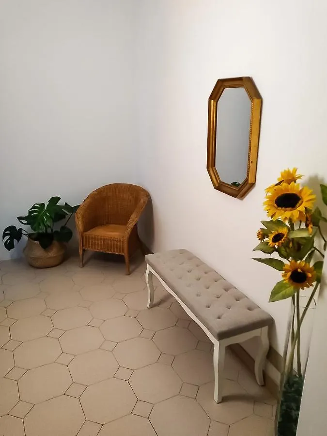A Casa Di Leda Apartment Sarzana